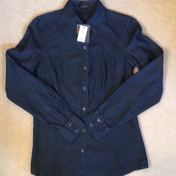 ❤️THE LIMITED DENIM SHIRT❤️. NWT - Picture 1 of 8